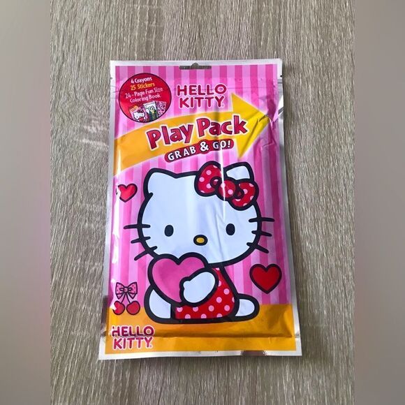 NEW … HELLO KITTY “Grab & Go” Play Pack - Picture 1 of 2